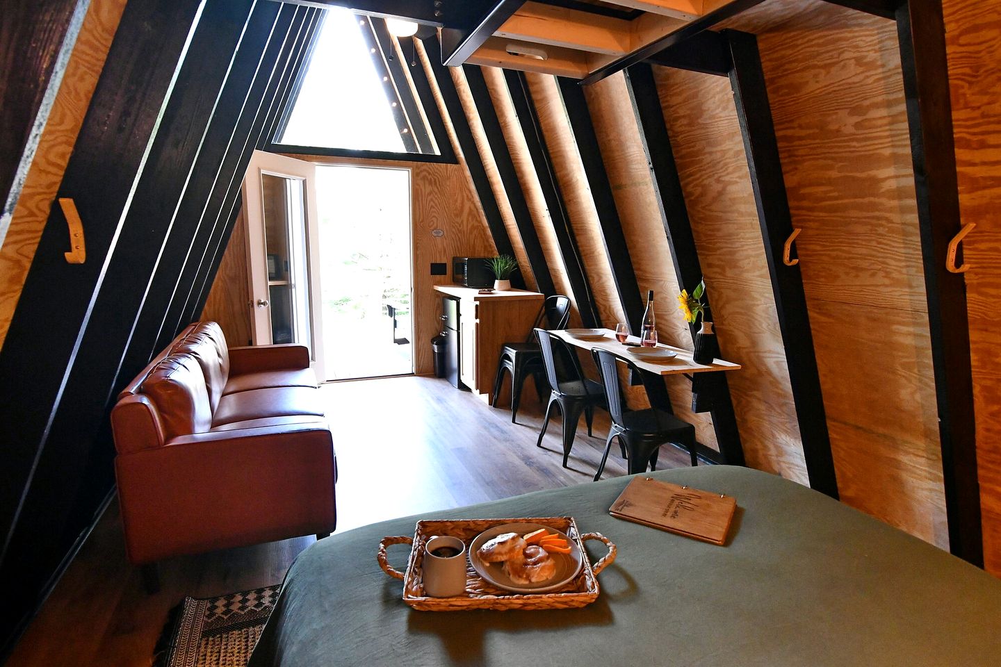 Charming A-Frame Cabin for a Relaxing Glamping Getaway Surrounded by Nature near Canandaigua Lake, New York