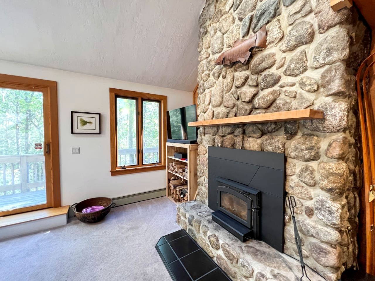Special Cabin with Barbecue Settled Between Trees in North Conway, New Hampshire