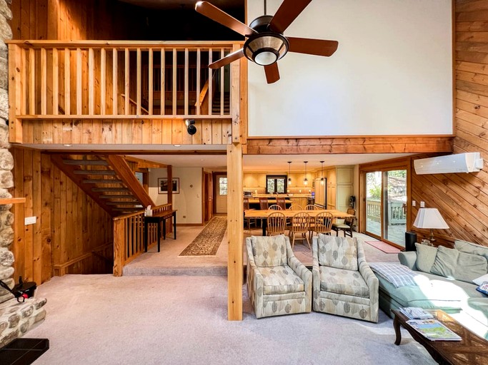 Cabins (United States of America, North Conway, New Hampshire)