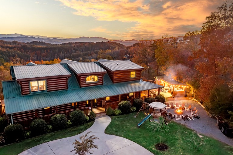 Cabins (United States of America, Sevierville, Tennessee)