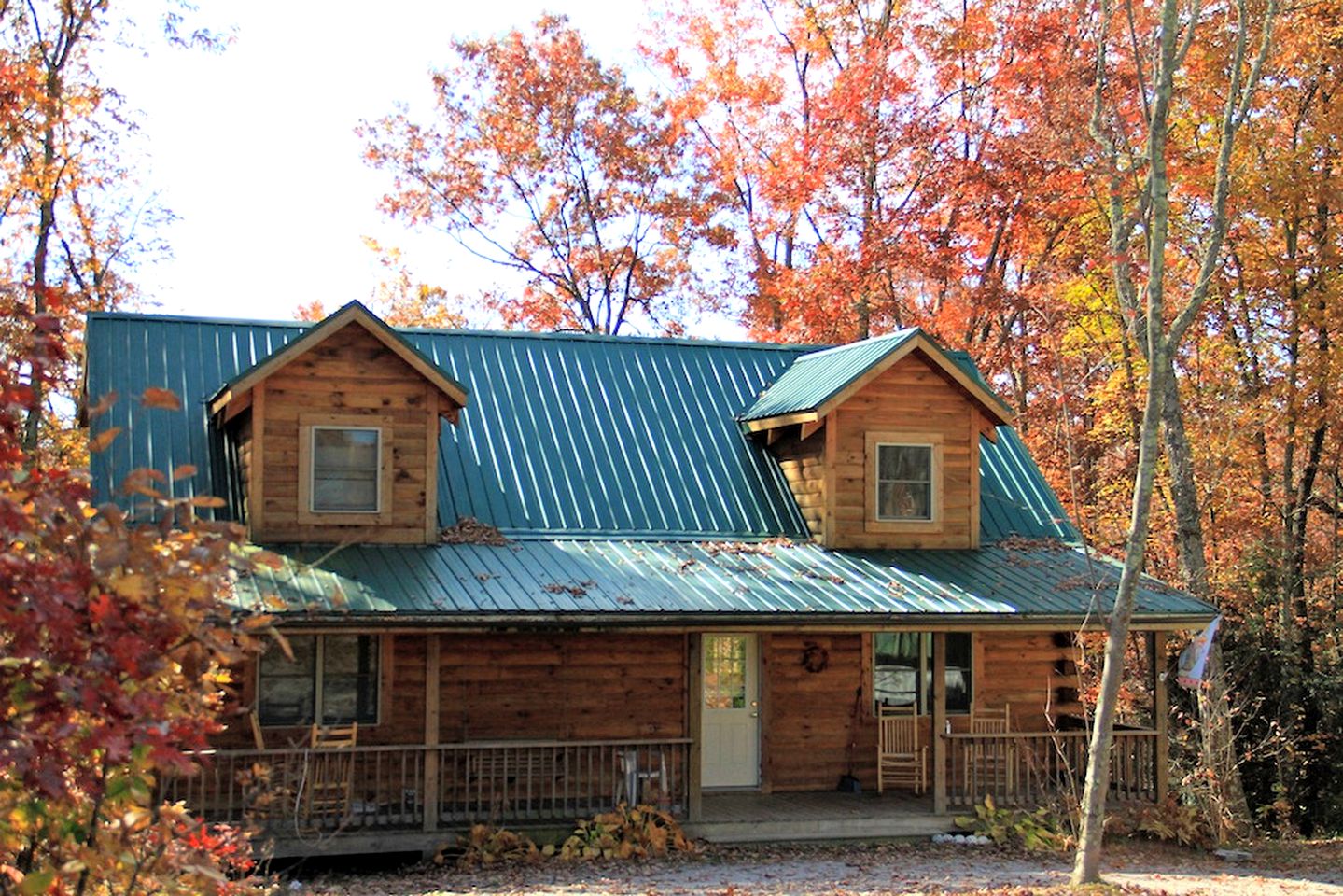 Spectacular Cabin Rental for Large Groups near New River in West Virginia