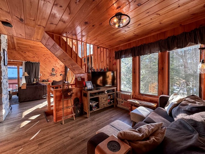 Cabins (United States of America, Madison, New Hampshire)