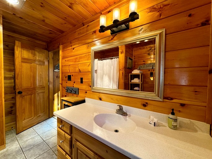 Cabins (United States of America, Madison, New Hampshire)