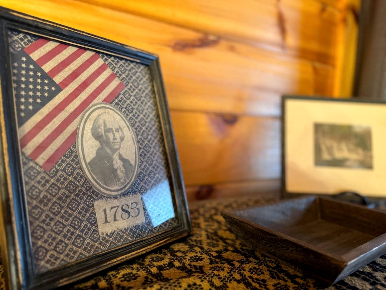 Spectacular Cabin with Retro Games and Awesome Sights in Madison, New Hampshire
