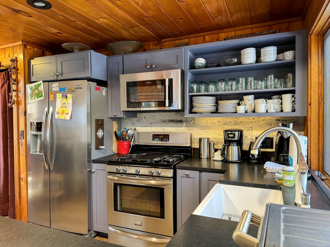 Spectacular Cabin with Retro Games and Awesome Sights in Madison, New Hampshire