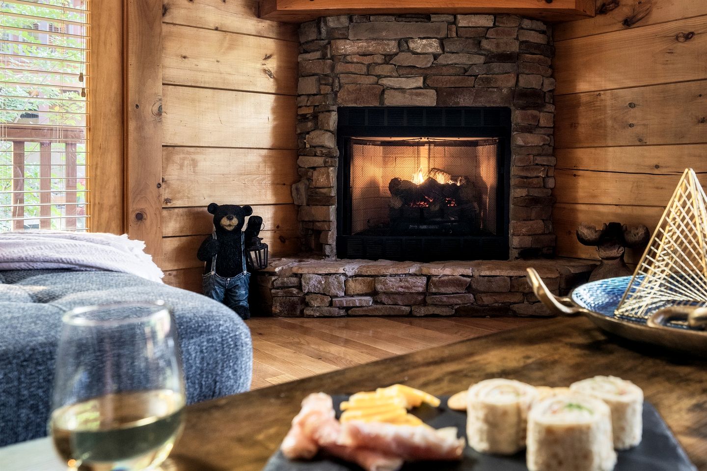 Spectacular Cabin Surrounded by Trees in Pigeon Forge, Tennessee