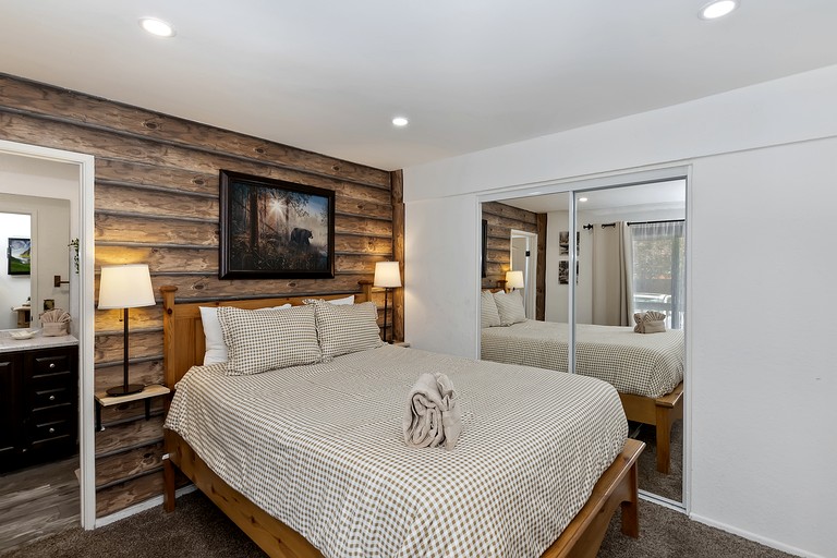 Cottages (United States of America, Big Bear Lake, California)