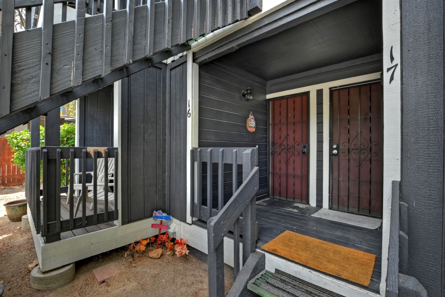 Charming Condo W/ Hot Tub & Pet Friendly