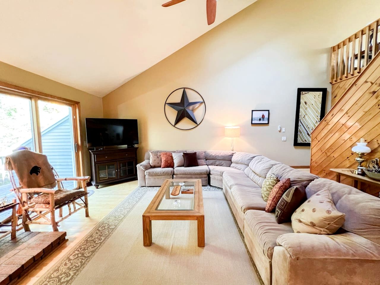 Spectacular Cottage with Game Room in North Conway, New Hampshire