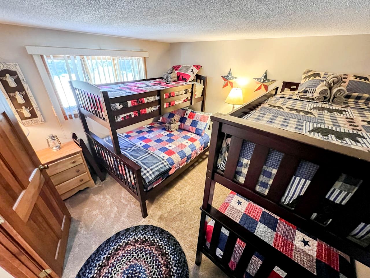 Spectacular Cottage with Game Room in North Conway, New Hampshire