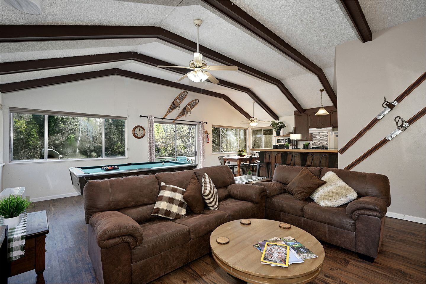 Spectacular Cottage with Nice Sights in Castella, California