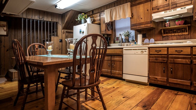 Cabins (United States of America, Gatlinburg, Tennessee)