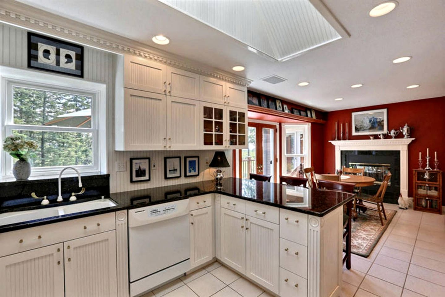 Four-Bedroom Luxury Vacation Rental on 80 Private Acres near Granite Peak, Wisconsin