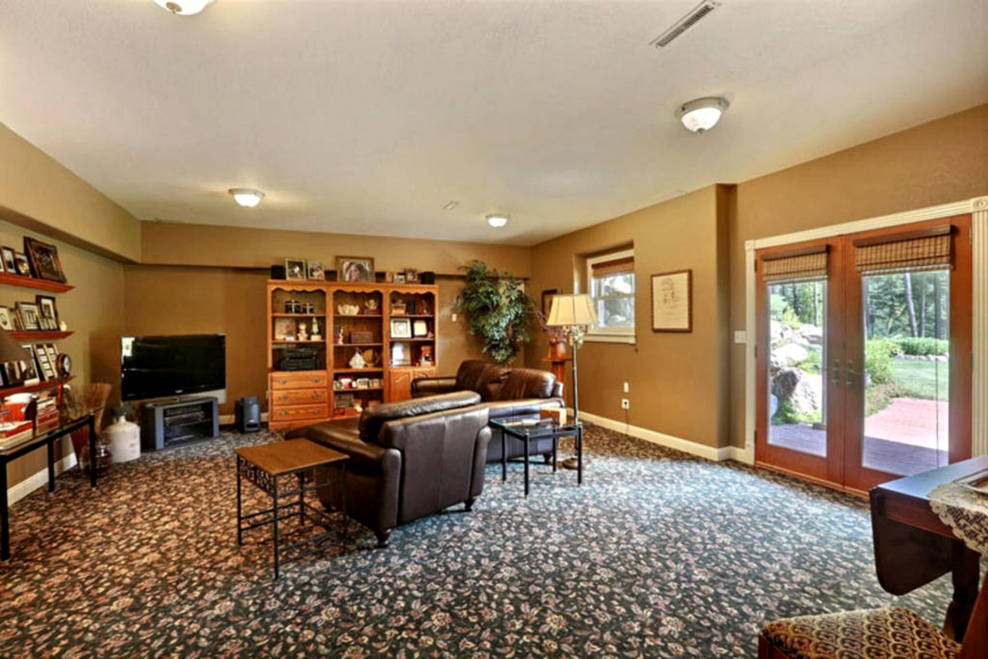 Four-Bedroom Luxury Vacation Rental on 80 Private Acres near Granite Peak, Wisconsin