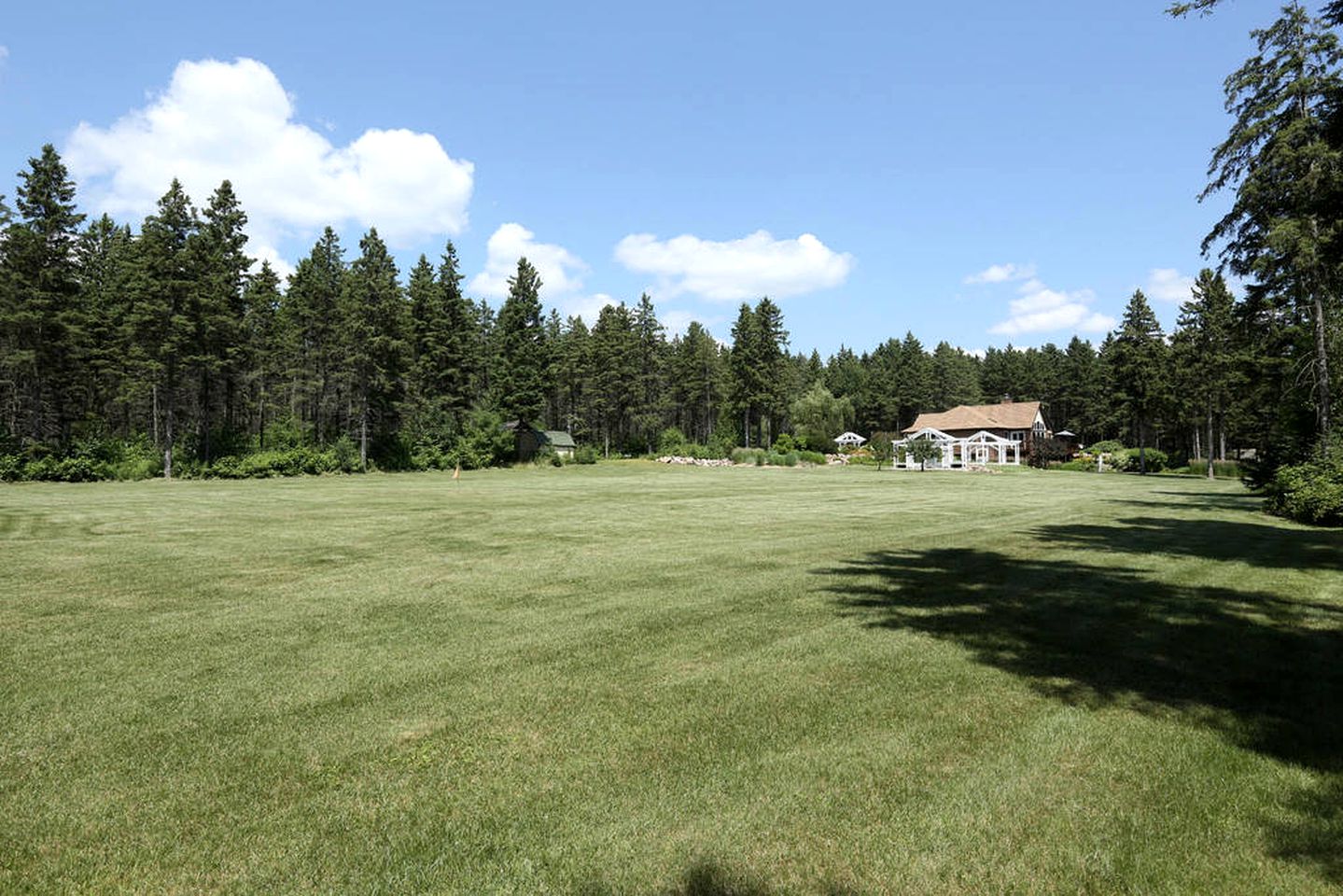 Four-Bedroom Luxury Vacation Rental on 80 Private Acres near Granite Peak, Wisconsin