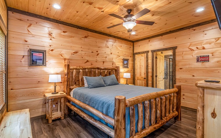 Cabins (United States of America, Gatlinburg, Tennessee)