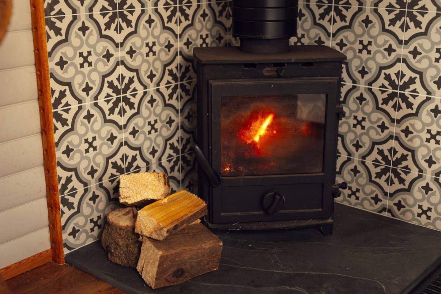 Spectacular Hut with Barbecue in Haverfordwest, Wales