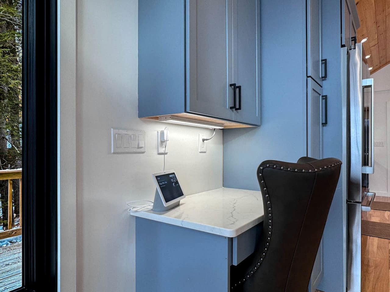 Spectacular Lakefront Villa with Pool Table, Sauna, Jacuzzi and Breathtaking Views in Maine