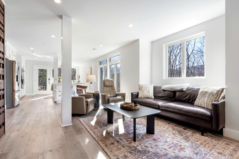 Containers (United States of America, Blowing Rock, North Carolina)