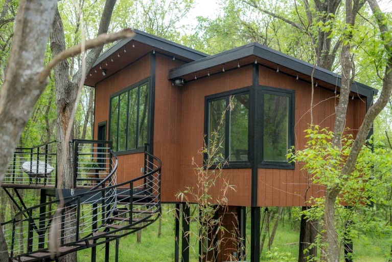 Tree Houses (United States of America, Groesbeck, Texas)