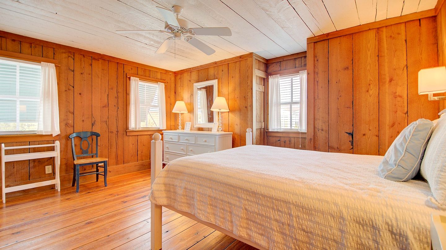 Oceanfront Beach House with Spectacular Views Georgetown, South Carolina