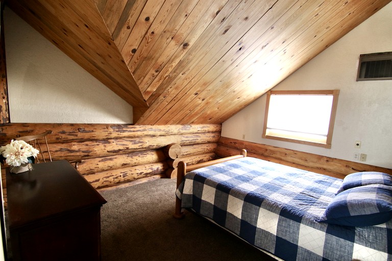 Cabins (United States of America, Blanding, Utah)