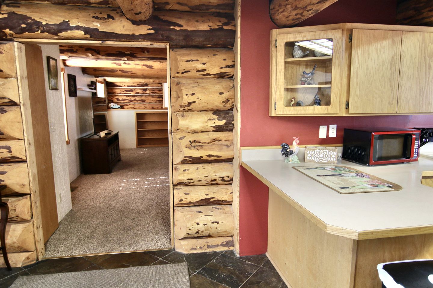 Spectacular Rustic Wooden Cabin in Blanding, Utah