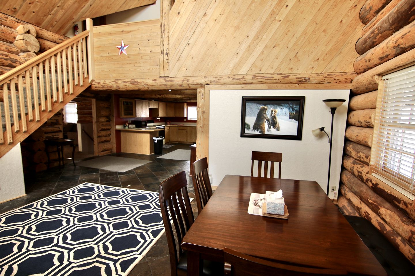 Spectacular Rustic Wooden Cabin in Blanding, Utah