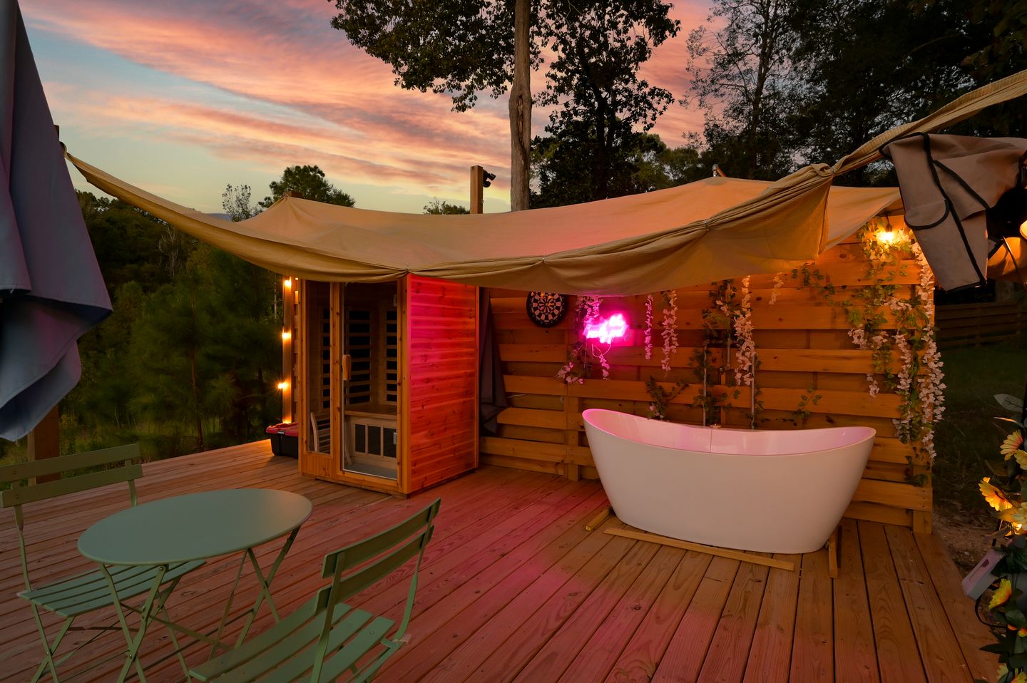 Spectacular Scenery Awaits: Modern Tiny House with Sauna in Coldspring, TX