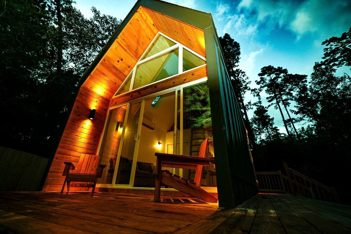 Luxury Cabin with Private Hot Tub - Cueta, Montgomery, TX