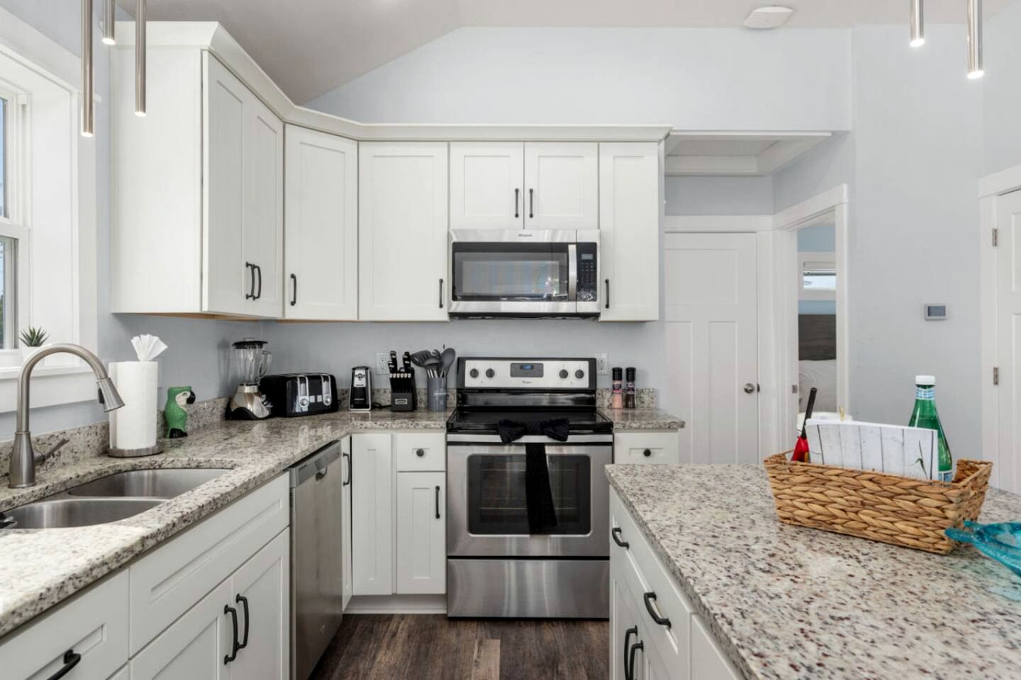 Luxury Coastal Escape with Private Pool, BBQ Grill & Family Amenities in Corolla, North Carolina