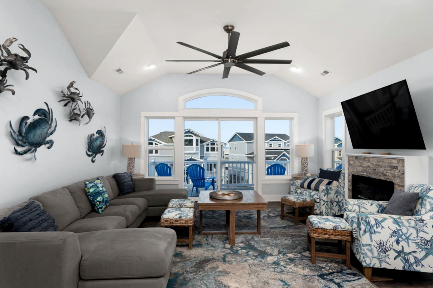 Luxury Coastal Escape with Private Pool, BBQ Grill & Family Amenities in Corolla, North Carolina