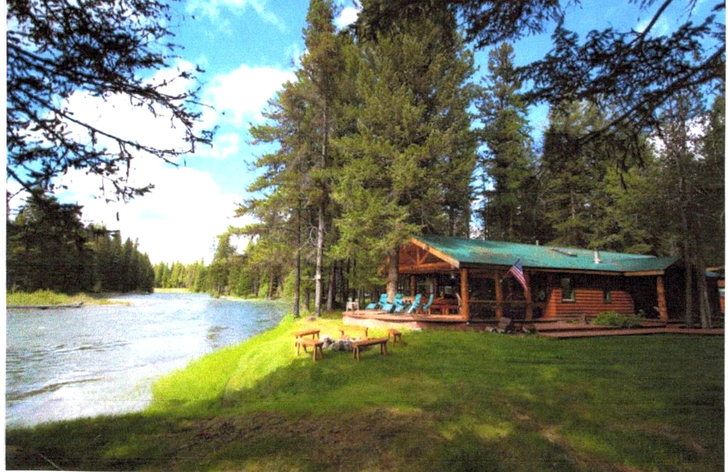 Unique Riverside Vacation Rental Perfect for Events in the Flathead National Forest, Montana