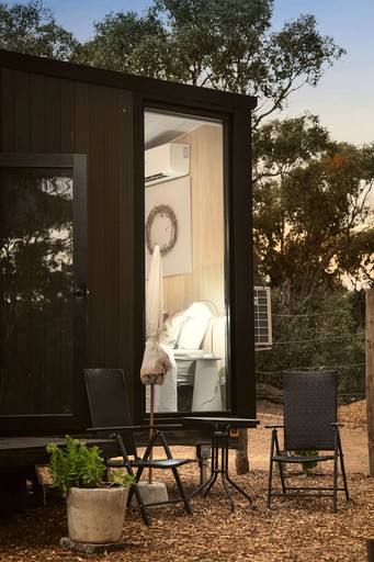 Tiny Houses (Australia, Clydesdale, Victoria)