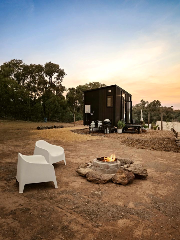 Spectacular Tiny House in Clydesdale, Victoria