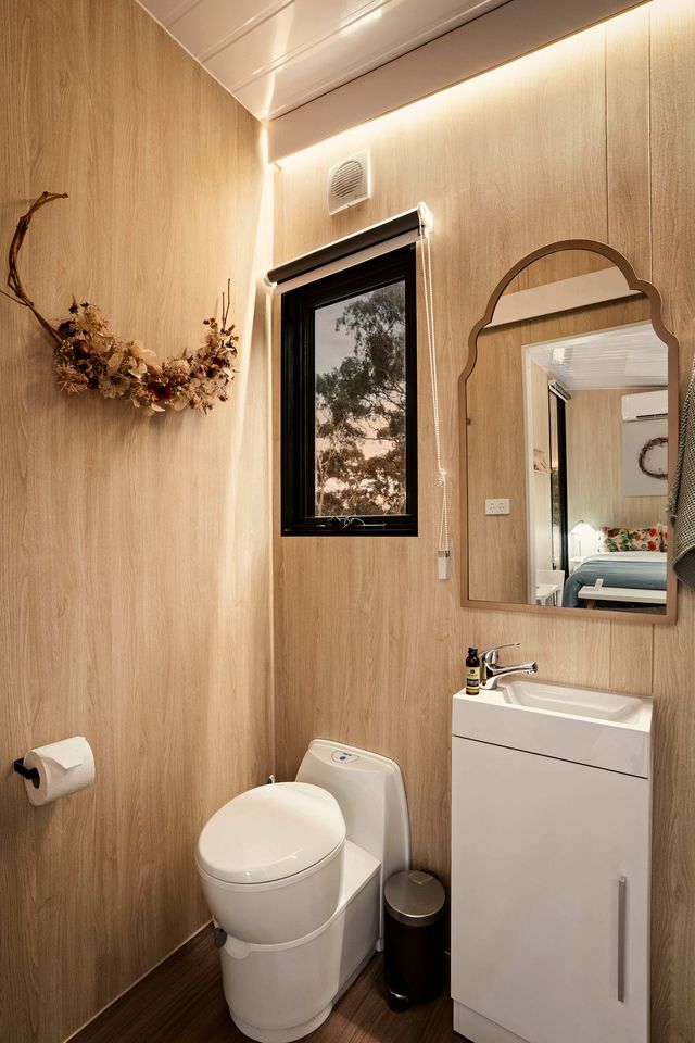 Spectacular Tiny House in Clydesdale, Victoria