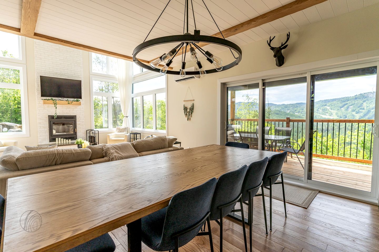 Spectacular Villa with Incredible Outdoor Fully Equipped and Game Room in Saint Come, Quebec