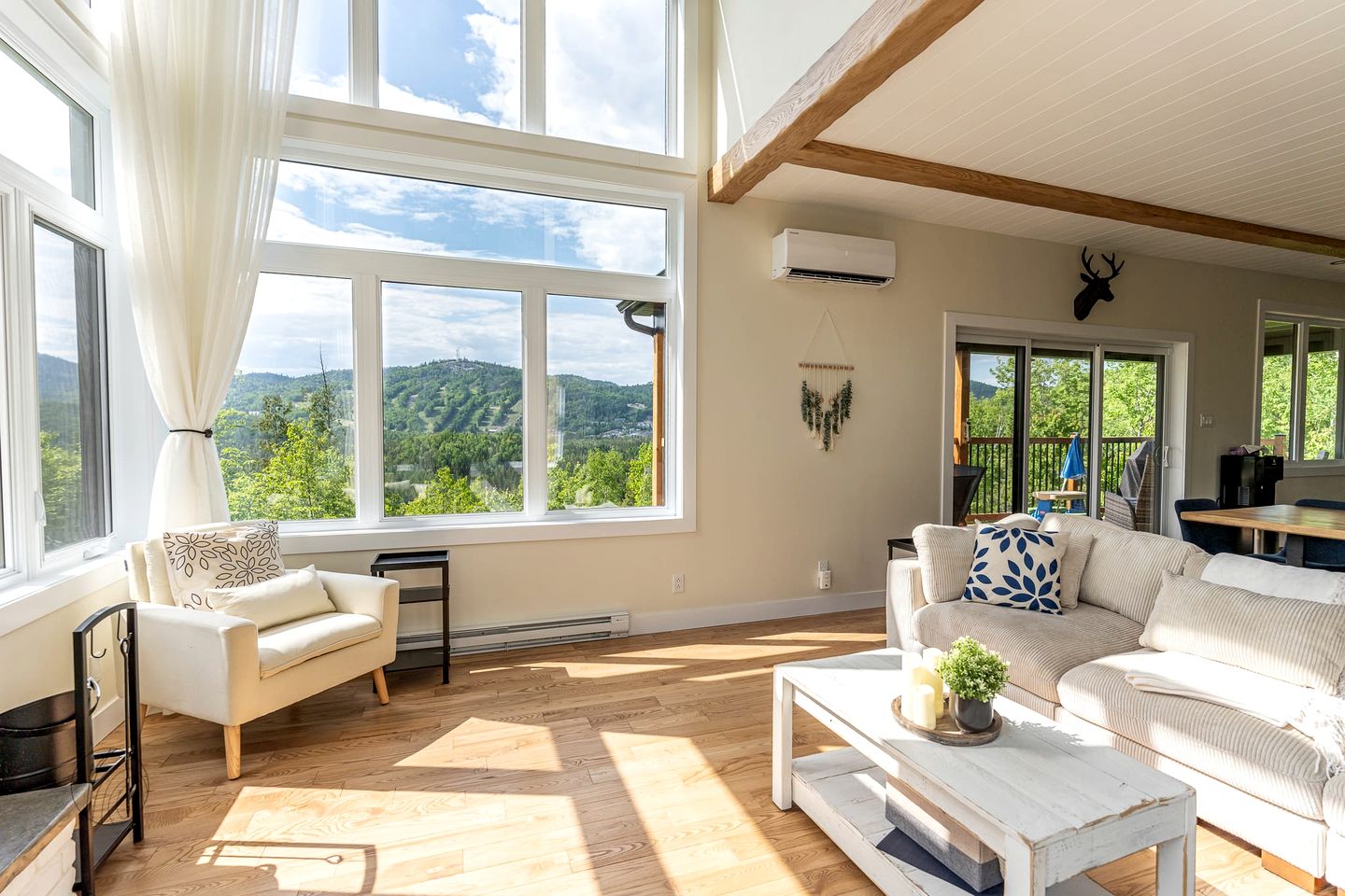 Spectacular Villa with Incredible Outdoor Fully Equipped and Game Room in Saint Come, Quebec