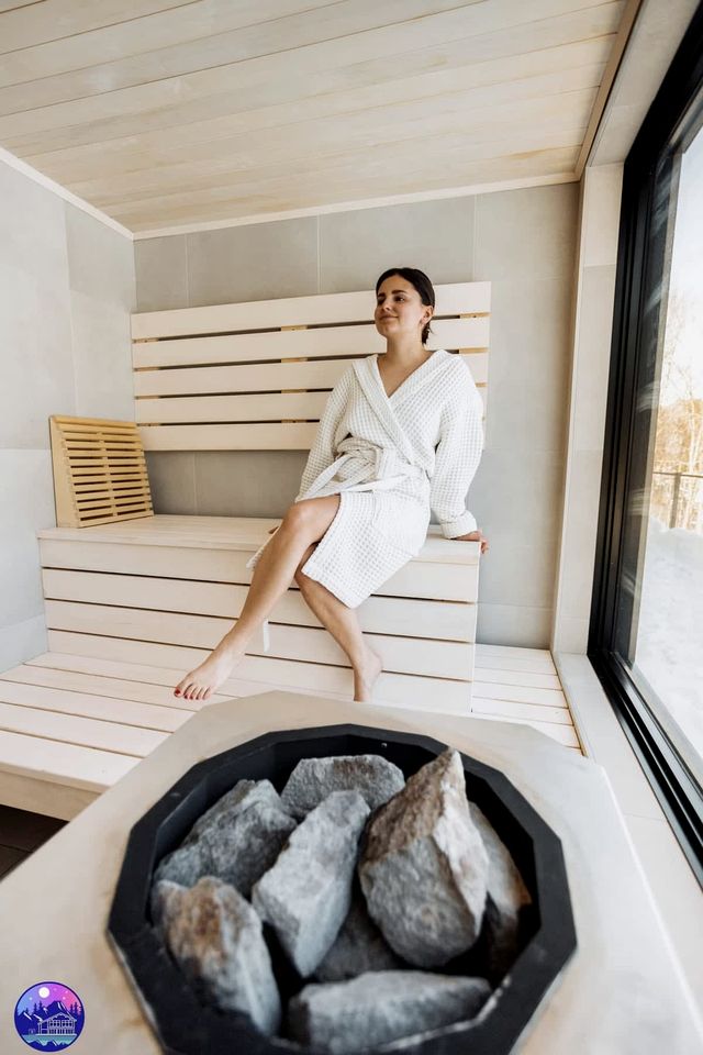 Spectacular Villa with Sauna, Jacuzzi, Kayaks and Amazing Outdoor and Indoor Living Space in St Mathieu du Parc, Quebec