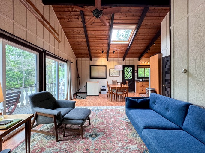 Cabins (United States of America, Glen, New Hampshire)