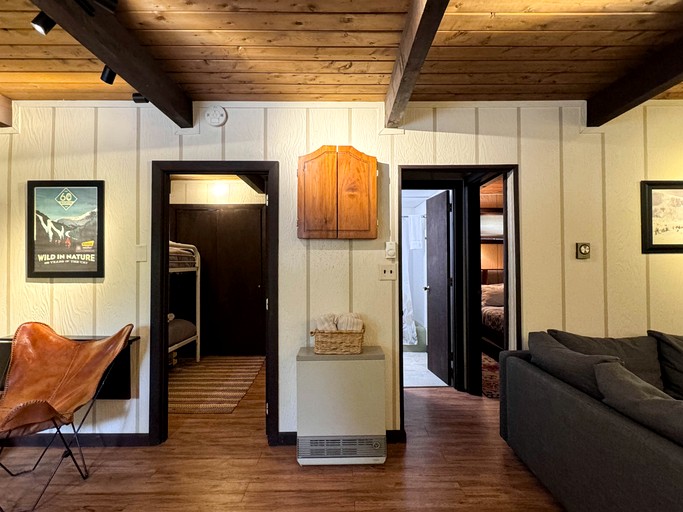 Cabins (United States of America, Glen, New Hampshire)