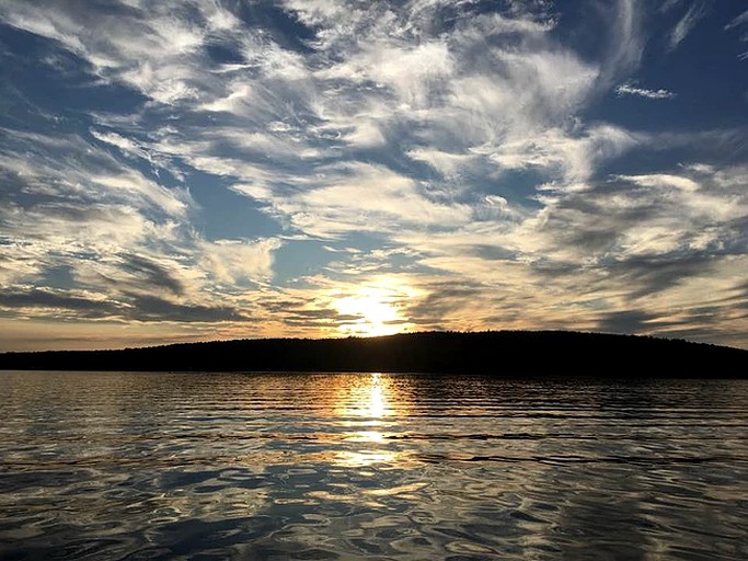 Vacation Rentals (Rome, Maine, United States)