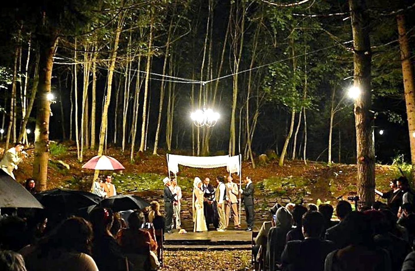 Stately Old-Fashioned Cabin for Group Getaway to the Catskill Mountains, New York