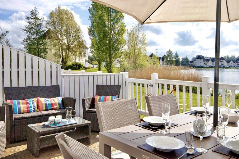 Vacation Rentals (United Kingdom, --, --)