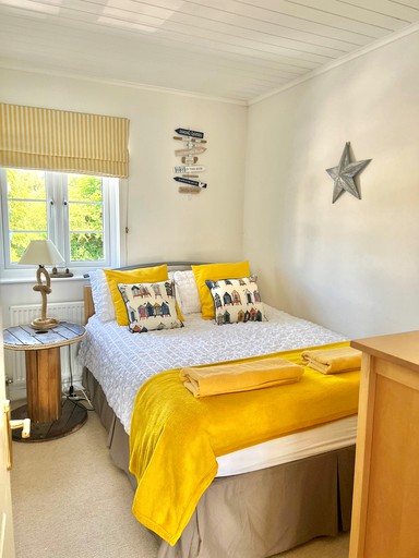 Vacation Rentals (United Kingdom, --, --)