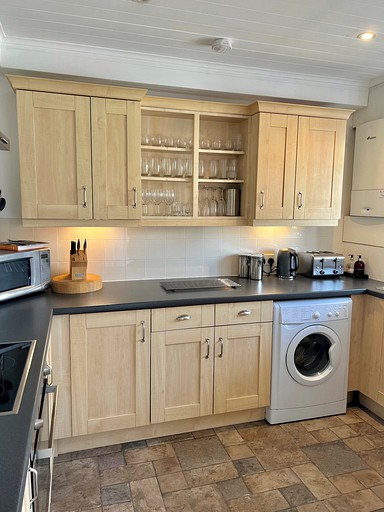 Vacation Rentals (United Kingdom, --, --)