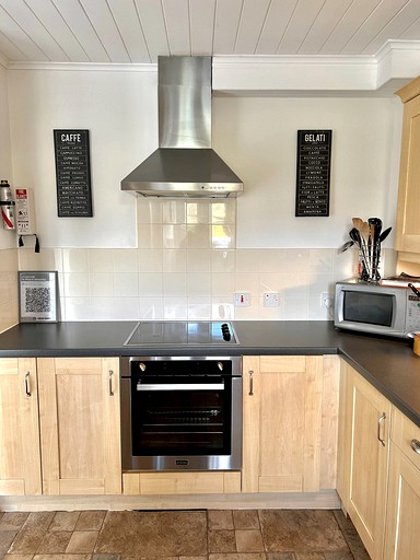 Vacation Rentals (United Kingdom, --, --)