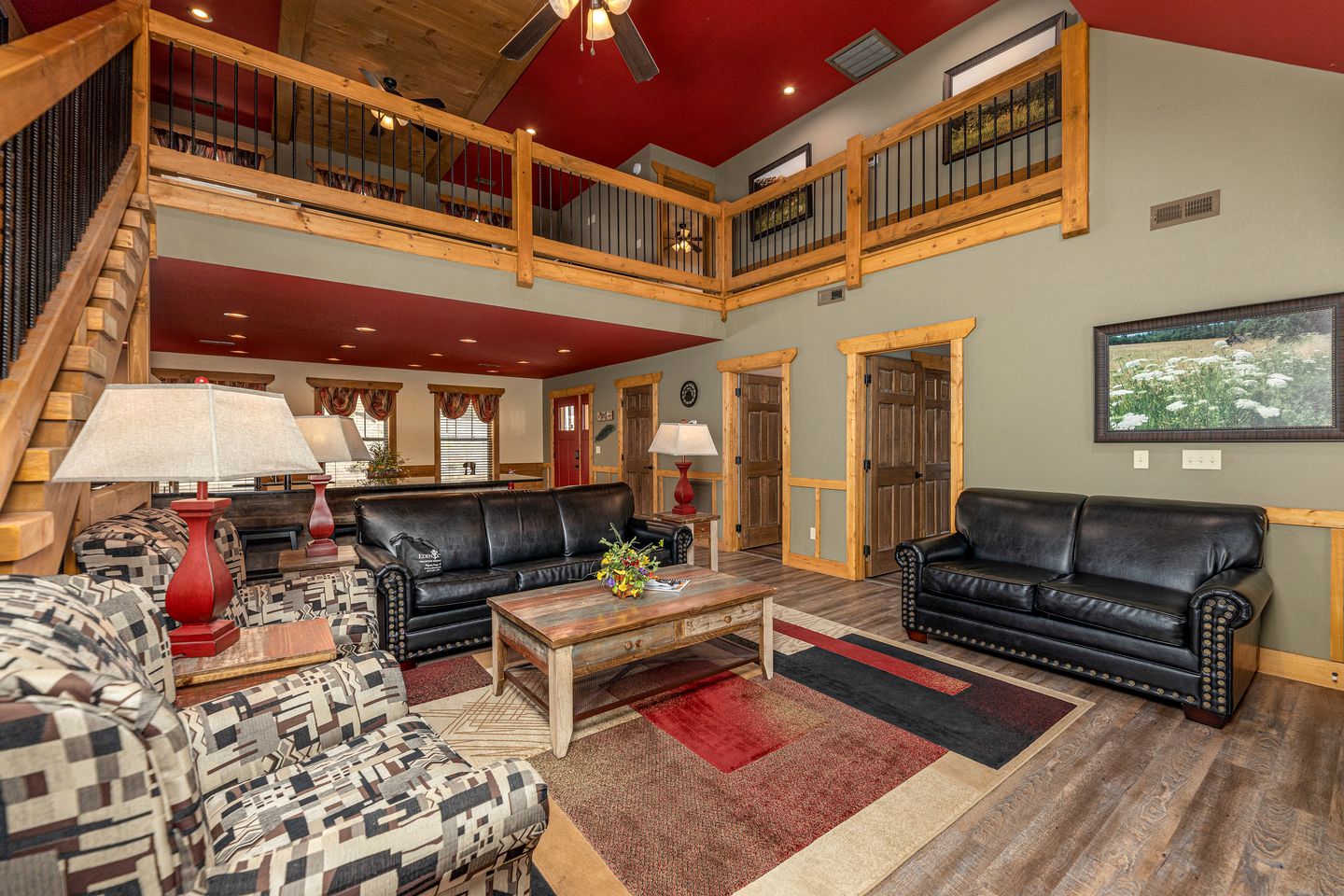 Breathtaking Cute Cabin with Fireplace, Game Room, Swimming Pool and Hot-tub in Gatlinburg, Tennessee