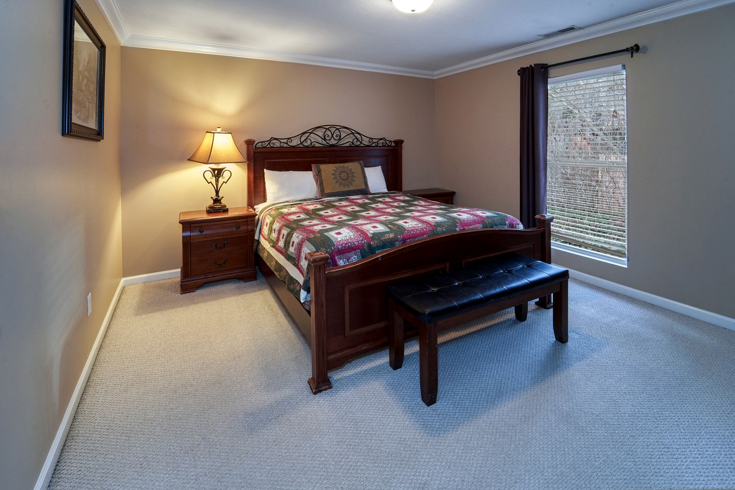 Stunning Cottage with Hot-tub, Barbecue and Games in Gatlinburg, Tennessee