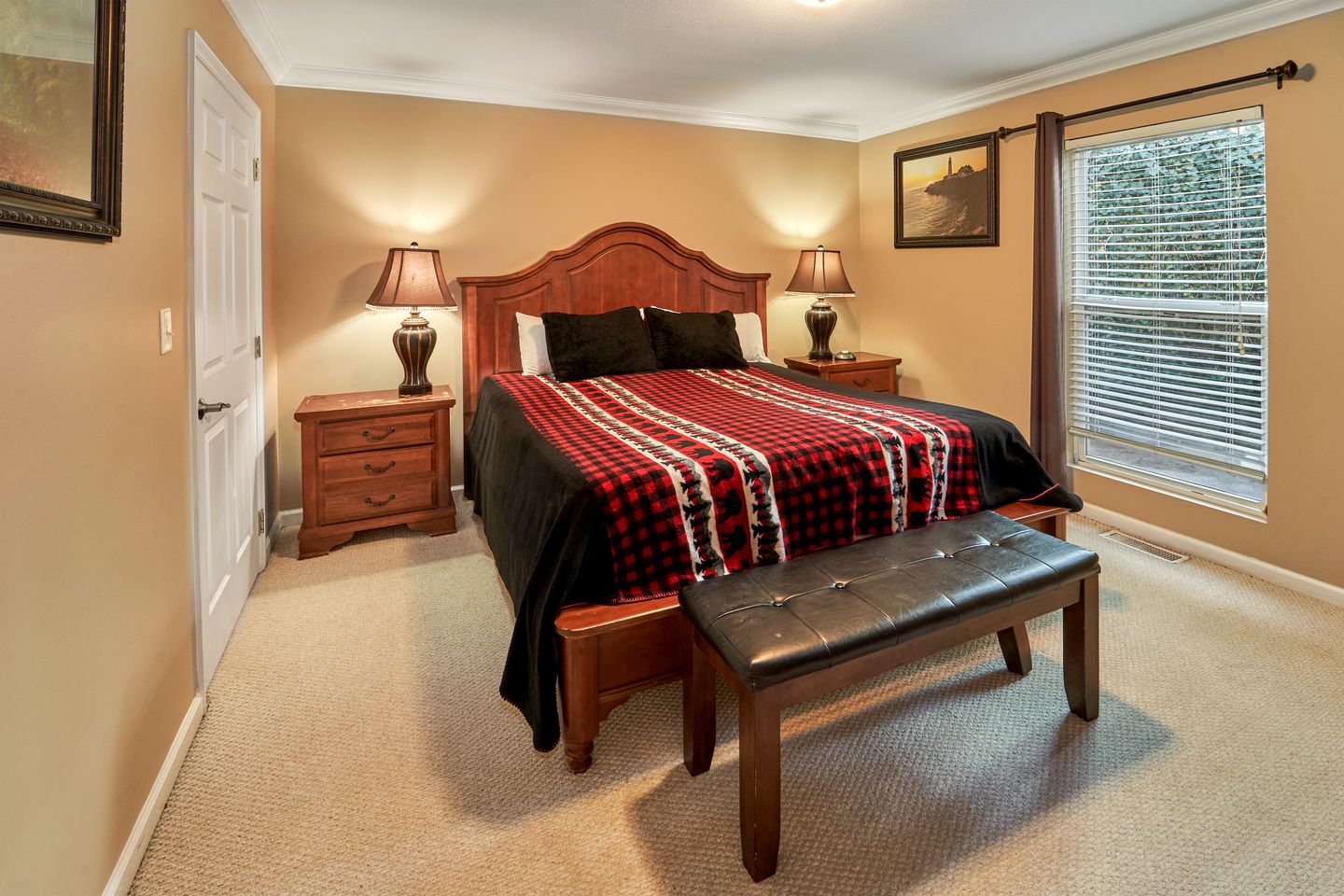 Stunning Cottage with Hot-tub, Barbecue and Games in Gatlinburg, Tennessee